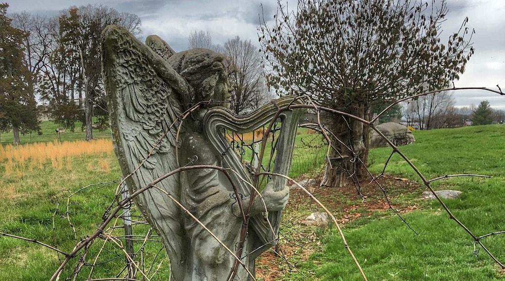 Kentucky Stonehenge (free!)