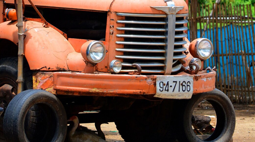 City Walk: Khon Kaen, the dinosaur city