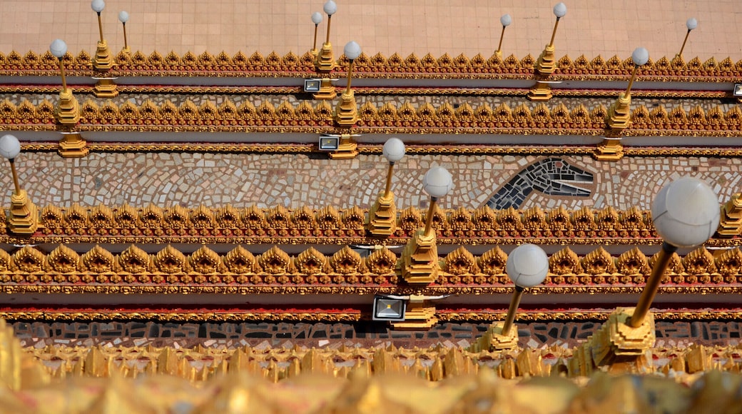 Oberhofen Castle is a castle in the municipality of Oberhofen of the Canton of Bern in Switzerland. It is a Swiss heritage site of national significance.