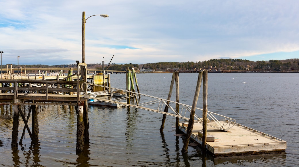 Piers and floating dock at Wiscasset Maine