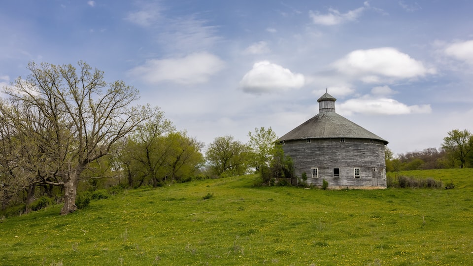 Old Wooden Round Barn