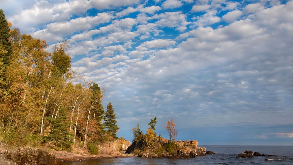 Lake Superior, Minnesota, in autumn colors