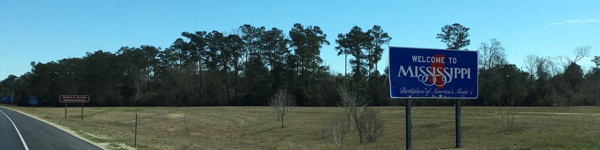 Welcome to Mississippi.
Travelling on I-10 from Arizona to Florida (January 2016)