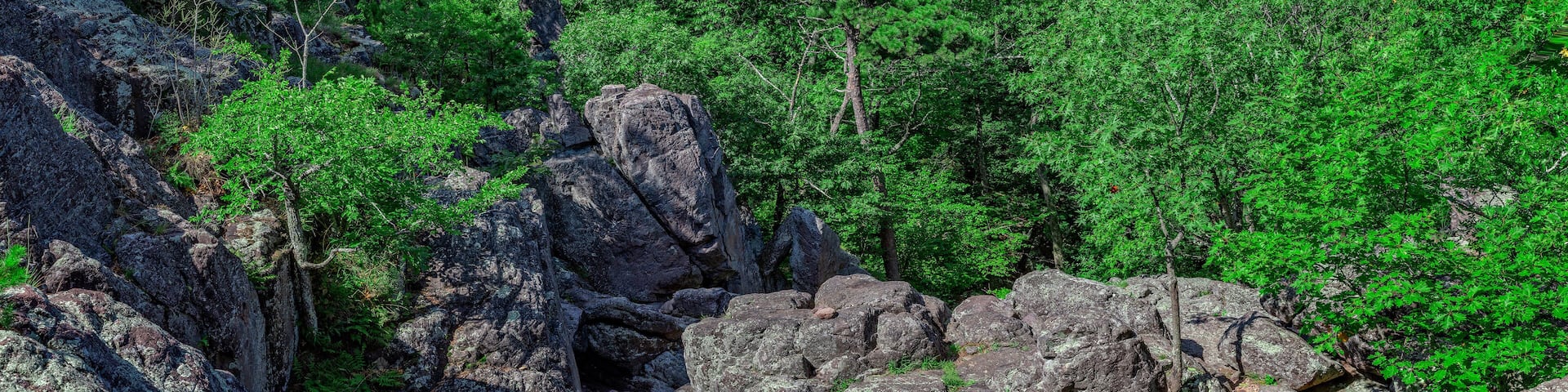 Ozark Mountains from Minne Sauk Falls ,on the Ozark Trail, Taum Sauk Mountain State Park, Missouri, USA
