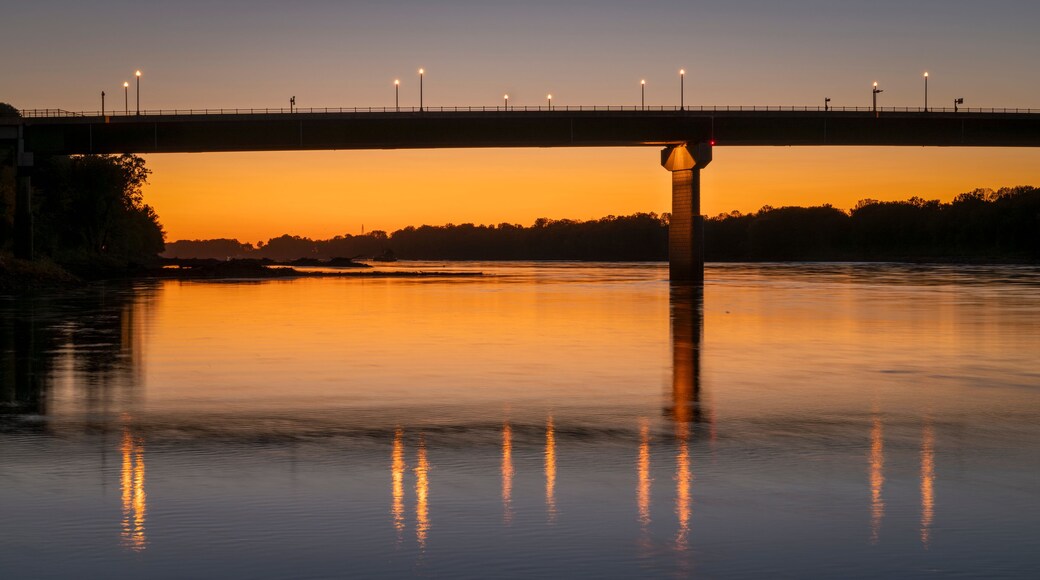 silhouette of the bridge over Missouri River at Hermann, MO, after sunset