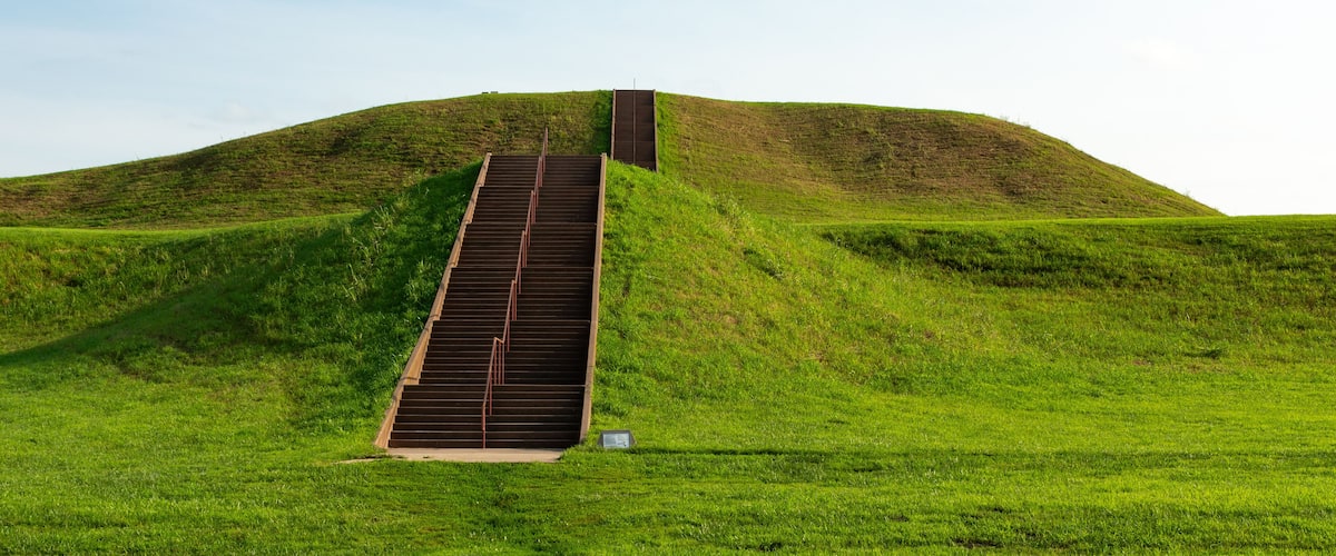 Cahokia Mounds State Historic Site, the largest prehistoric Native American city north of Mexico, on a sunny summer morning. Collinsville, Illinois, USA.