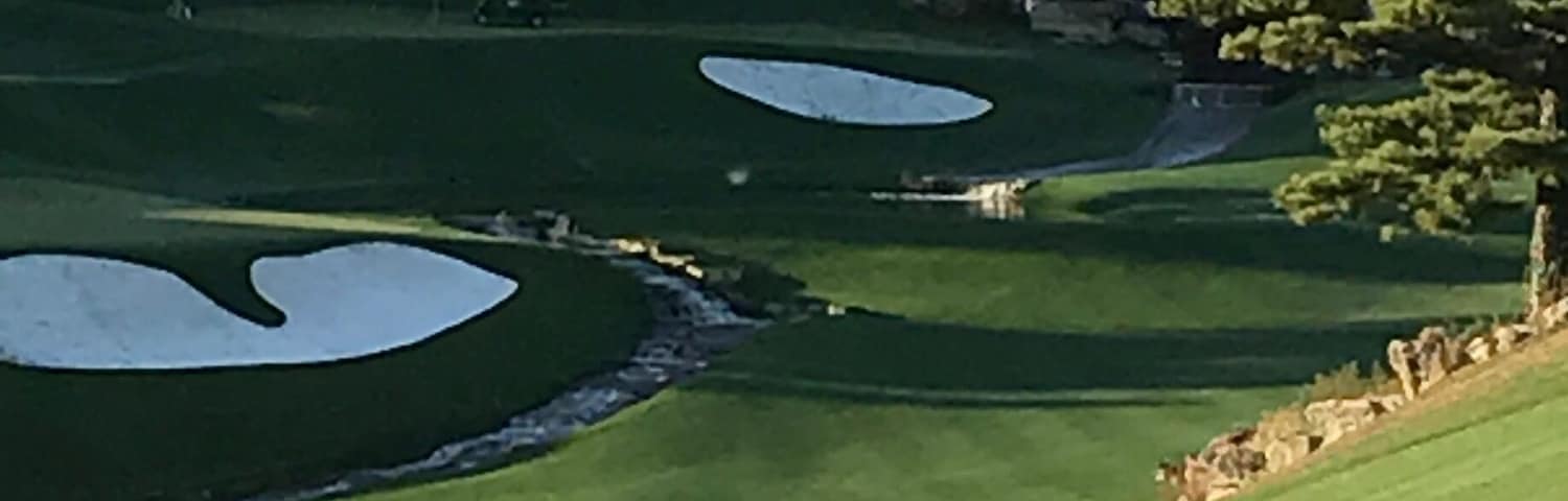 Cute little chapel... Cave tours and golf #lifeatexpedia