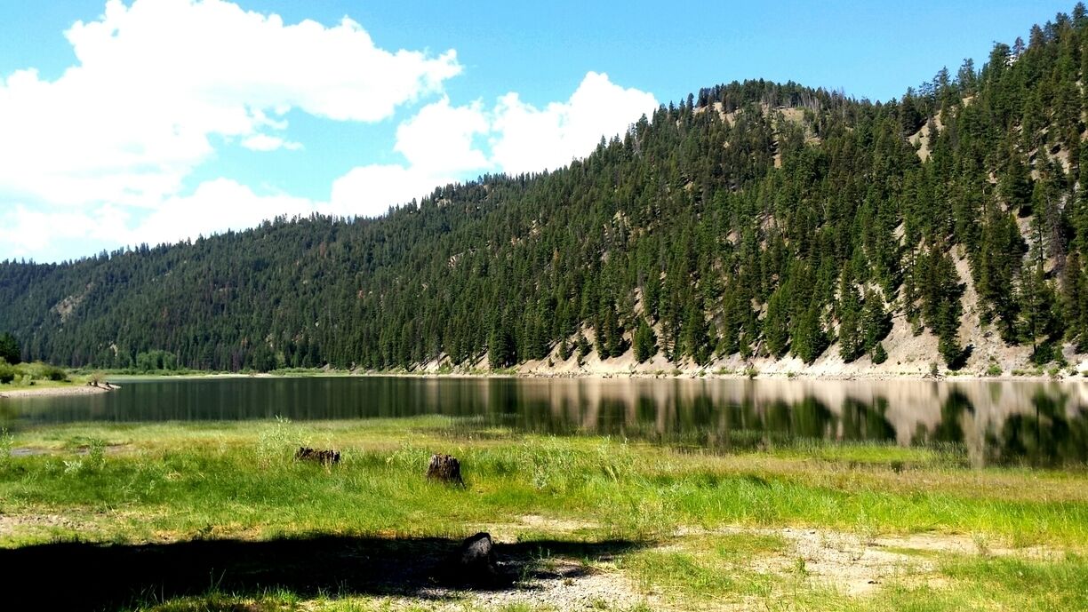 The lake during the day. Great for canoes and rafts
#waterlust
