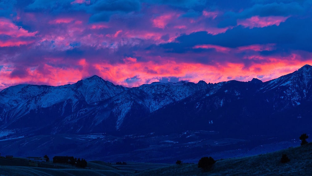 Emigrant dawn, Montana