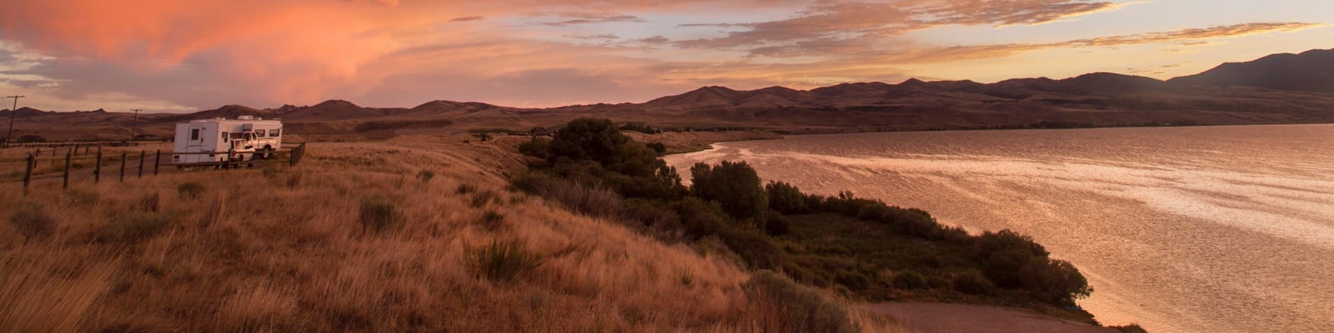 Ennis featuring landscape views, tranquil scenes and a lake or waterhole