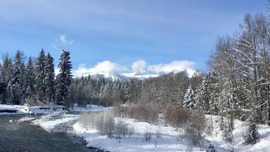 Hi! This my Not Professional iPhone photo of a beautiful view we see most days! About 4 miles from home!