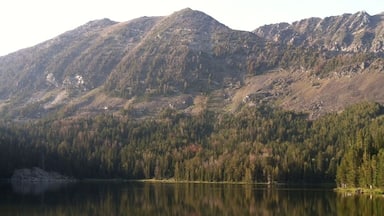 An amazing group of mountain lakes in the Tobacco Root Mtns. The road isn't great so take a 4wd with good clearance, but well worth it! #roadtrip