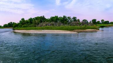 Missouri Headwaters State Park, the official start site of the Missouri River, confluence of the Madison, Jefferson, and Gallatin Rivers in Three Forks, Montana, USA