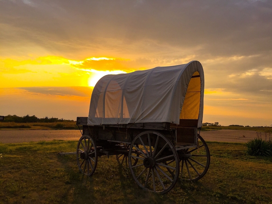 Very interesting state park in Nebraska. At Rock Creek Station you can see the wagon ruts, learn about the Oregon Trail and see some beautiful sunsets.