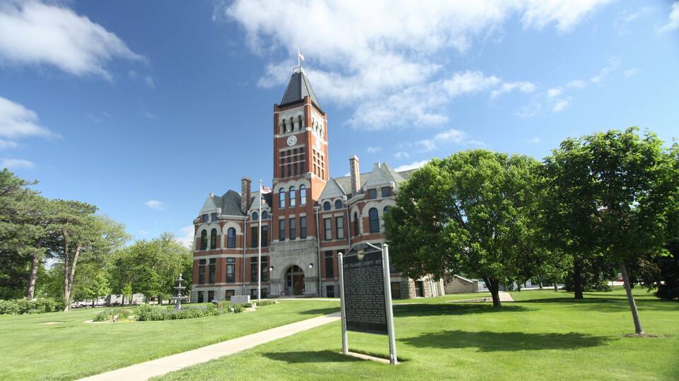 Fillmore County Courthouse