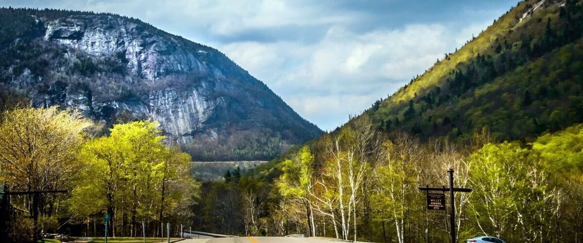 Crawford Notch is a major pass through the White Mountains of New Hampshire... incredible sights all over this place!! A must visit!! #nature