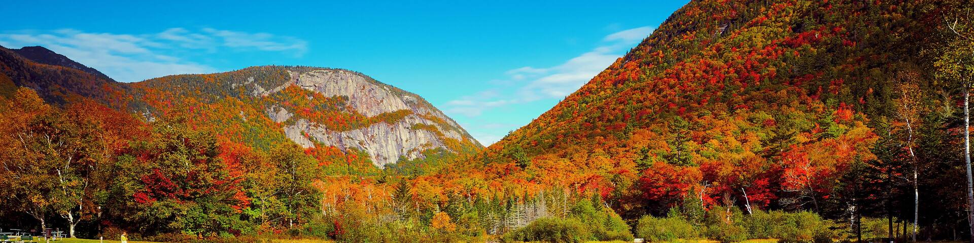 Fall season is right time to photograph this location. Always crowded
Thanks for visiting https://creativenatureart.com/