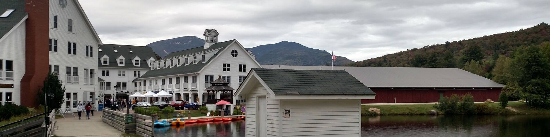 TownsSquare.. quaint lovely place!!