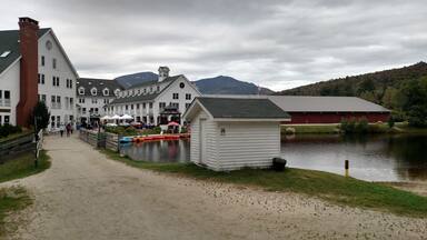 TownsSquare.. quaint lovely place!!