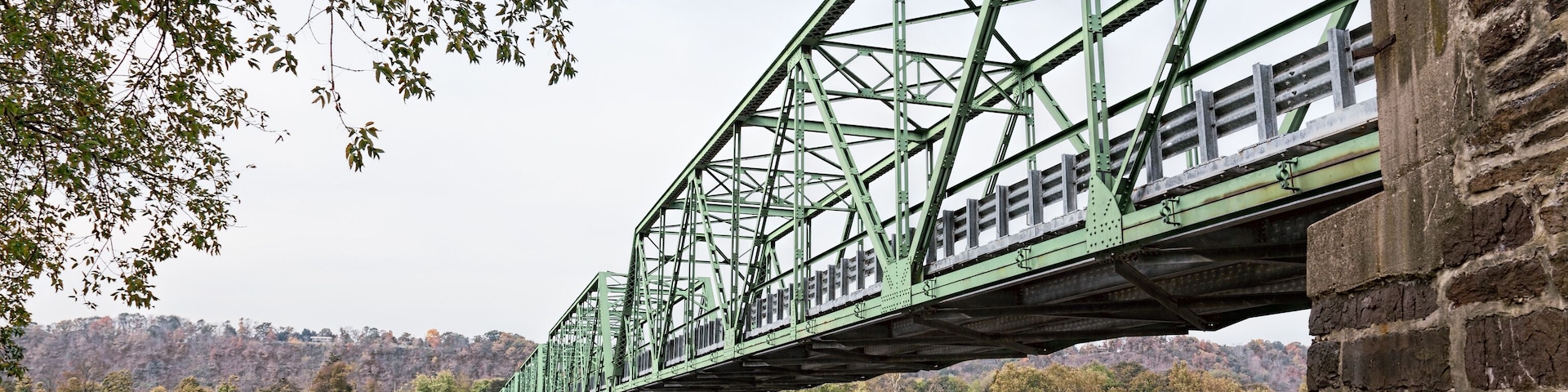 Uhlerstown-Frenchtown Bridge over the Delaware River Connecting