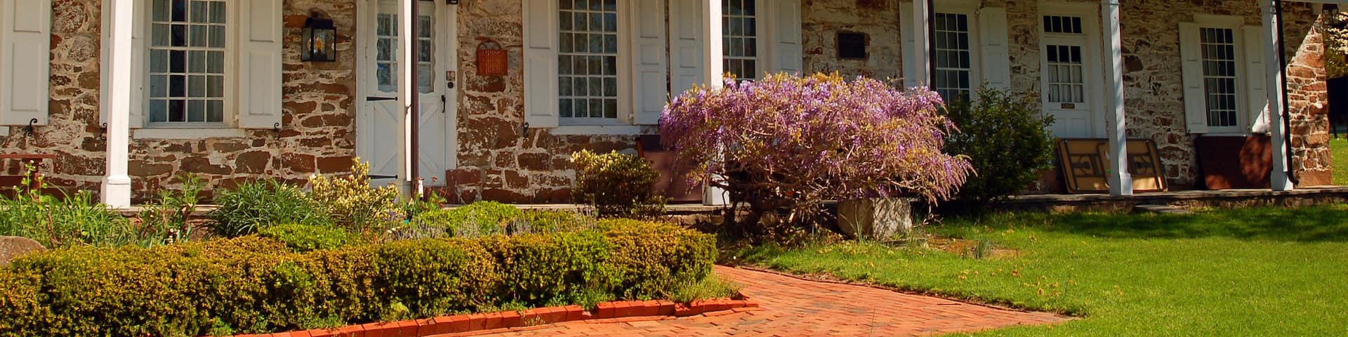 The historic Van Rypen House, in Oakland New Jersey is an example of Dutch Colonial architecture in the Northern USA