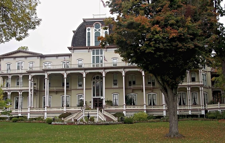 This is the Athenaeum Hotel on the grounds of the Chautauqua Institute, a wonderful community along the lake when visitors can enjoy programs, classes and community events. It is a non profit education center and summer resort in southwestern New York. Outside visitors are welcome at the site and there are numerous places to stay outside of the community. Worth a visit.