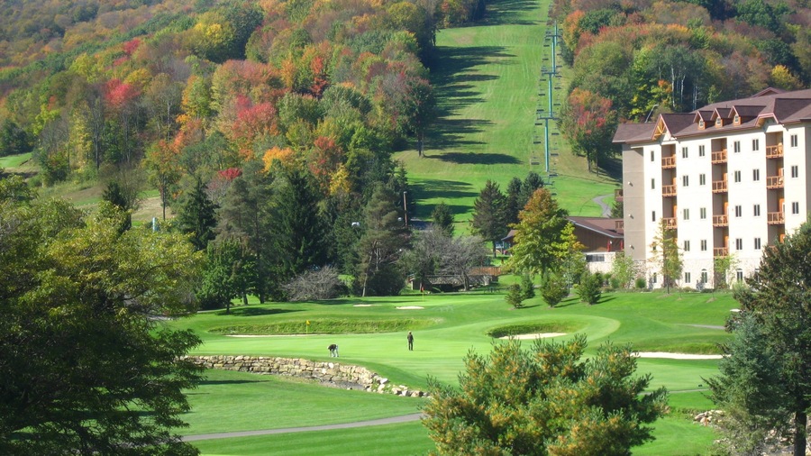 Ellicottville which includes golf and a luxury hotel or resort