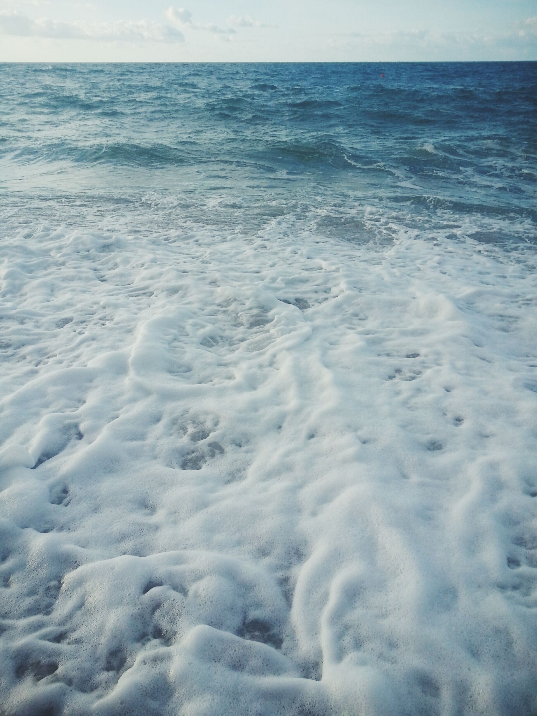 Robert Moses State Park is named after the man who built every major road on Long Island and most bridges in NYC. His influence on the city and state is chronicled in "The Power Broker."
You can visit this beach (or Jones) and see his influence. There wouldn't be a state park or public beach on LI without him. #beach #beaches