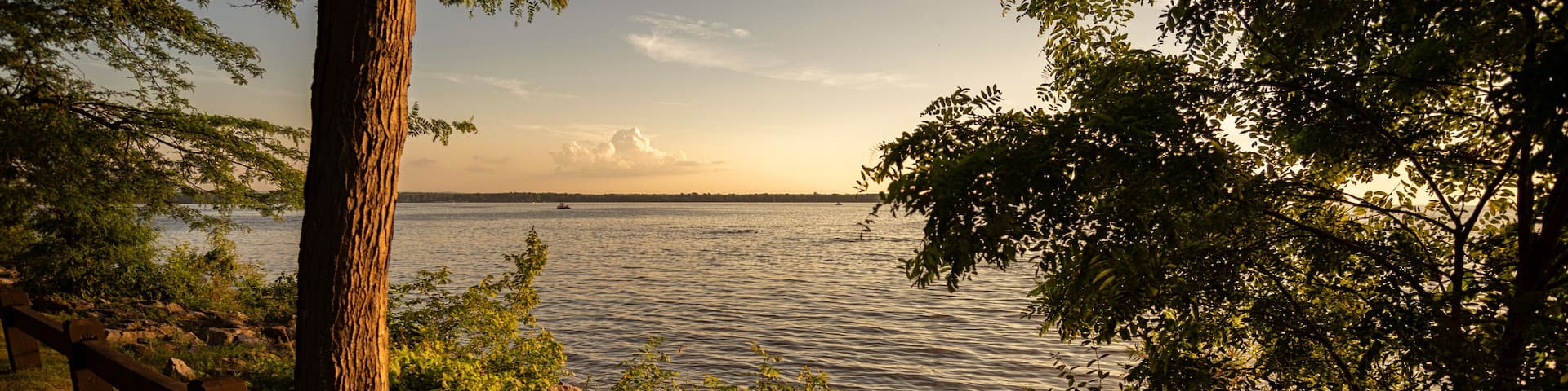 View of Oneida Lake at Verona Beach State Park