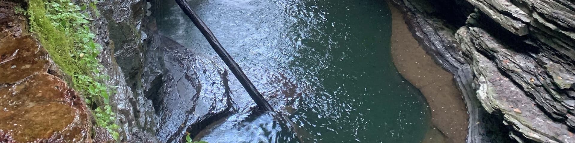 Honestly such a bucket list spot. So glad we did the drive + stayed in the finger lakes.