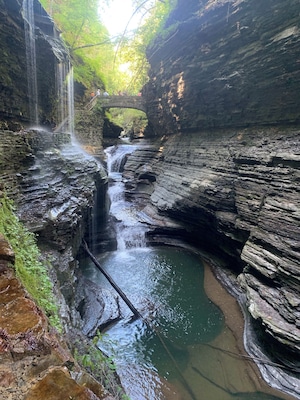 Honestly such a bucket list spot. So glad we did the drive + stayed in the finger lakes.