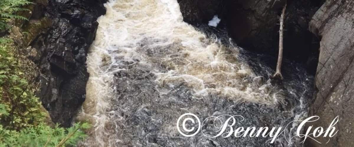 Fall #hiking. Adirondack the biggest oxygen bank in NY state. #nature #waterfalls #waterlust #NYC #NikonD3100 #Manfrotto tripod.