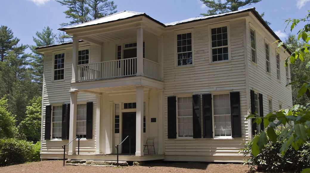 The Zachary-Tolbert House 150 Year Old Home in Cashiers, North Carolina