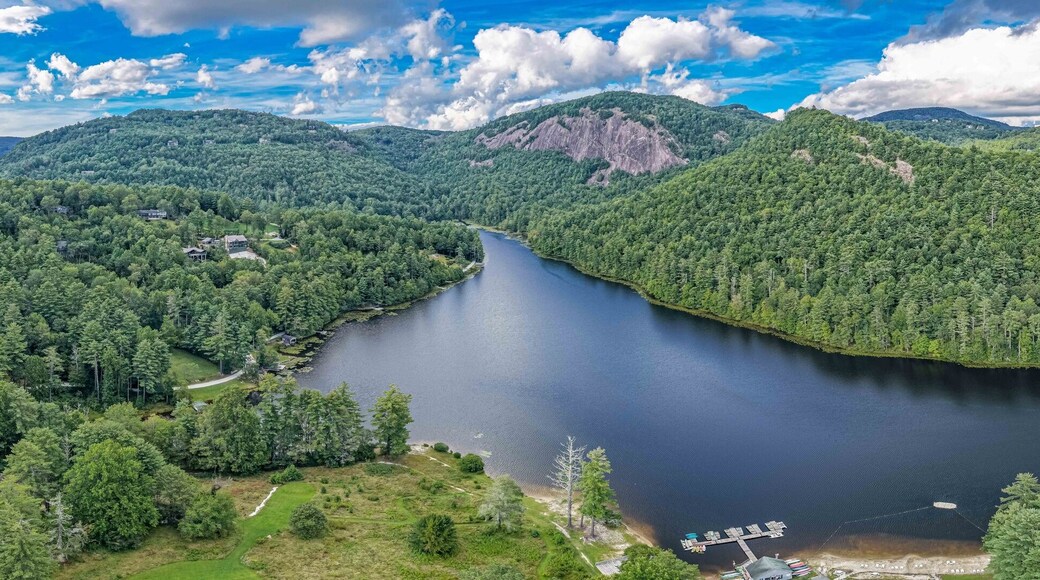 fairfield lake, Sapphire, North Carolina