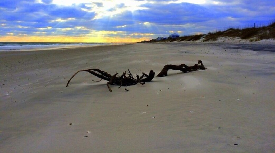 A beautiful pre-sunset over the beach.