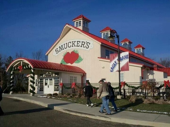 This is the Smuckers outlet in Orville. Great selection of jams and other gift items.