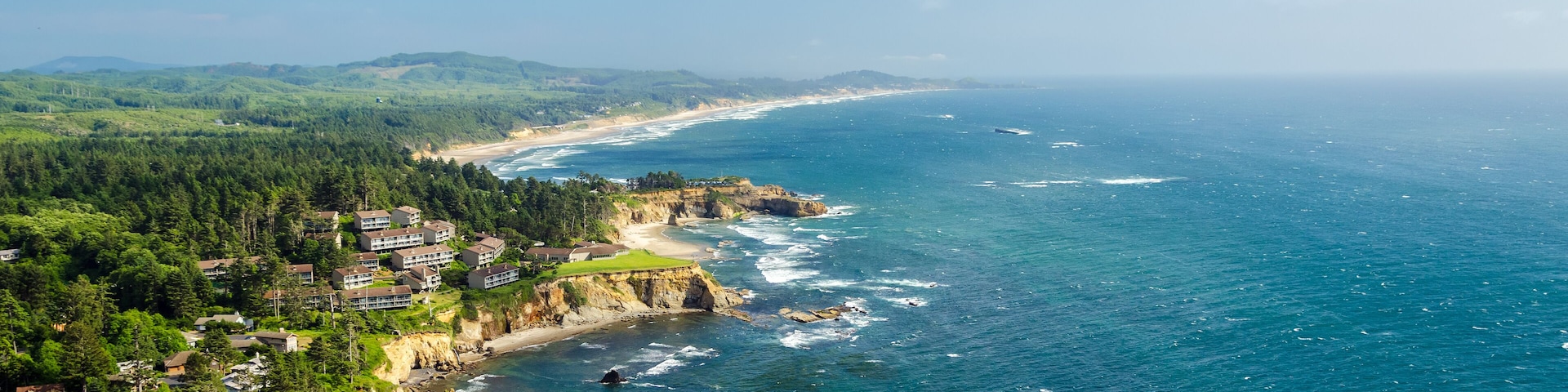 Lush green Oregon coast with beautiful blue Pacific Ocean; Shutterstock ID 147098546; purchase_order: SP-1269 HA 2018 Batch 1; Order: ; client: ; other: