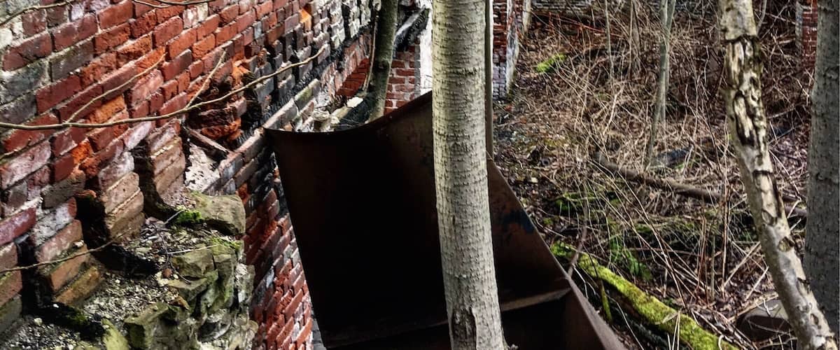 #abandoned glass factory