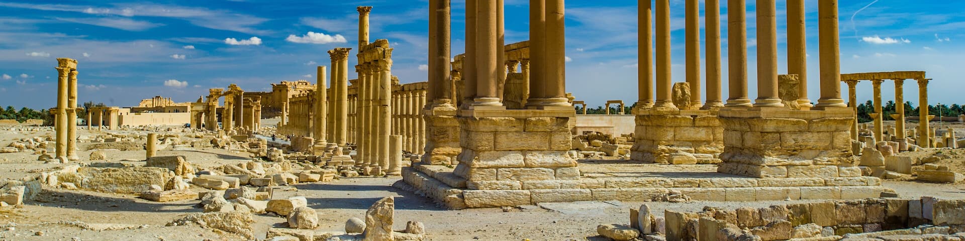 It's Beautiful view of the ruins in the desert of Syria, Palmyra