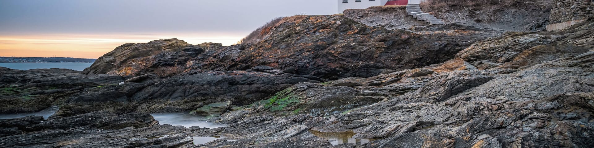 The lighthouse, established in 1749 at Beavertail Point, was the granddaddy of all Rhode Island lighthouses and only the third one—after Boston Harbor and Nantucket’s Brant Point—in the American colonies.
Today is a museum that features a collection of information, artifacts, and conversation about the history and site of the third-oldest lighthouse in North America.
The lighthouse is located in Beavertail State Park at the end of Beavertail Road, at the southern tip of Conanicut Island. There is free parking. The grounds are open to the public.
#Lighthouse #RhodeIsland