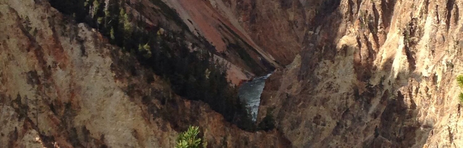 This was one of the pretty sights. We climbed lots of cliffs. It was very pretty.💍