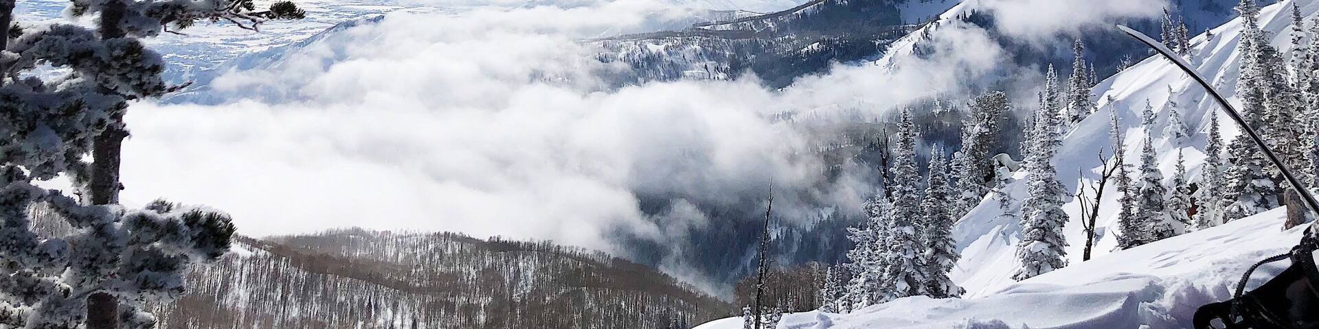 The best view while skiing in UT, you can see mountains for miles! #adventure