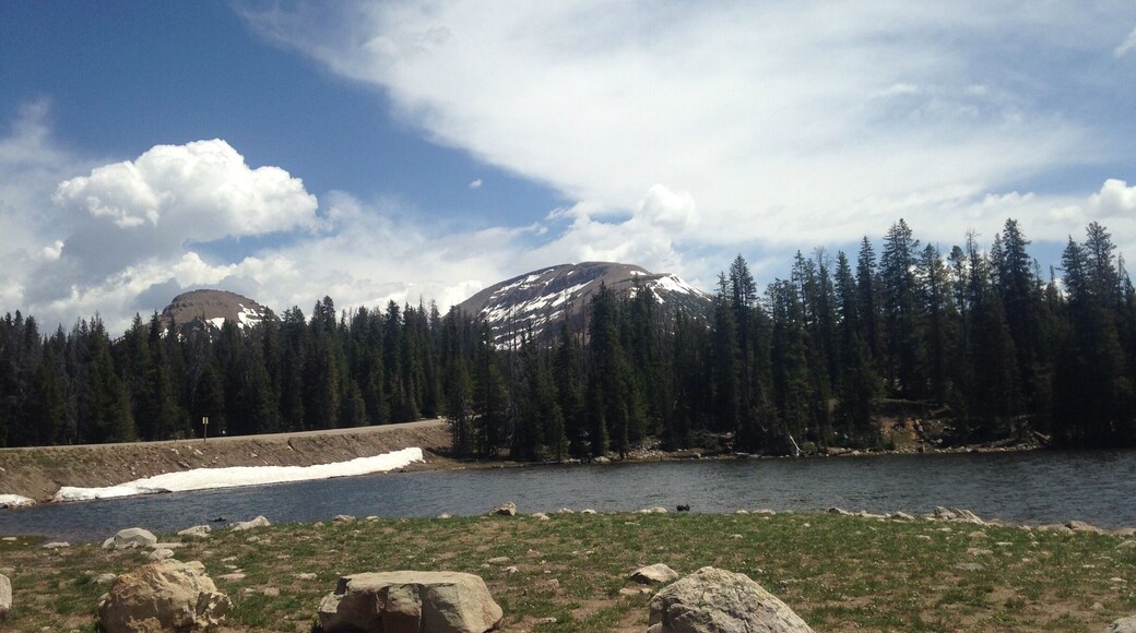 One of the most beautiful places in Utah. Be warned, it snows in summer. #uintas