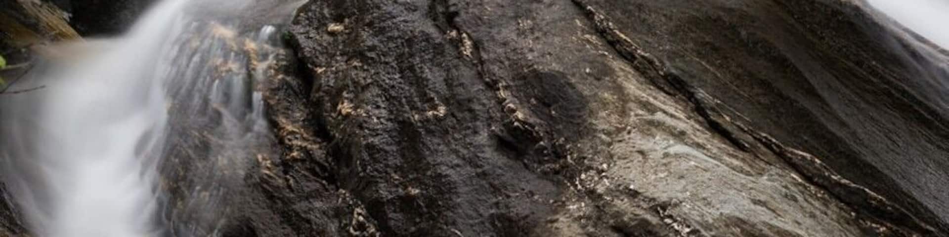 A beautiful 3 mile hike to the Hamilton Falls in Jamaica State Park is well worth the trip. Such a peaceful experience and great camping in the campground. Other hiking options close by also.