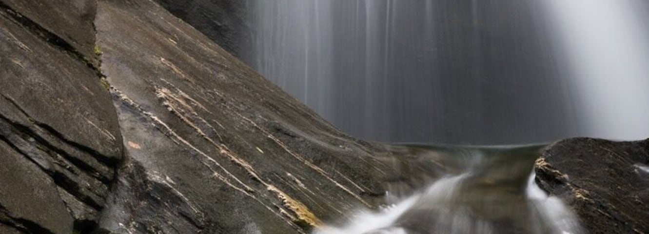A beautiful 3 mile hike to the Hamilton Falls in Jamaica State Park is well worth the trip. Such a peaceful experience and great camping in the campground. Other hiking options close by also.
