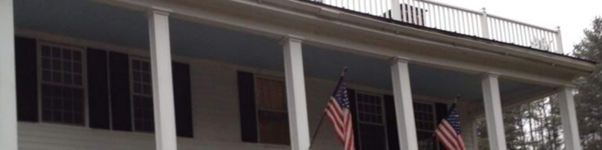 Great place, if you want to slow down and kick back this is your place.