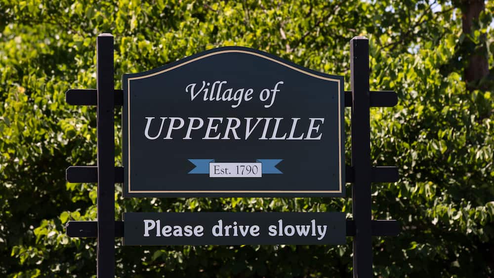Welcome sign to Upperville Virginia in Fauquier County.