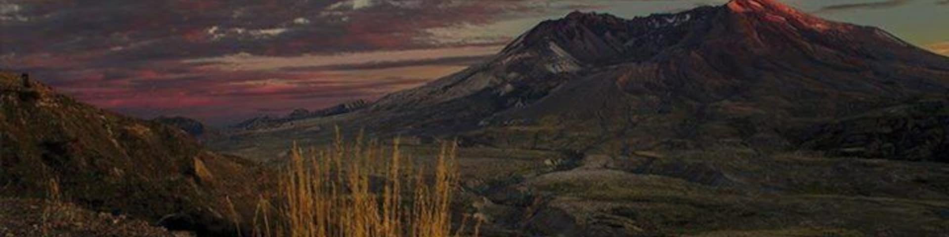 Here's a repost of one of my favorites of my one of my favorite places, Mt St Helen's at sunset last October 2014.