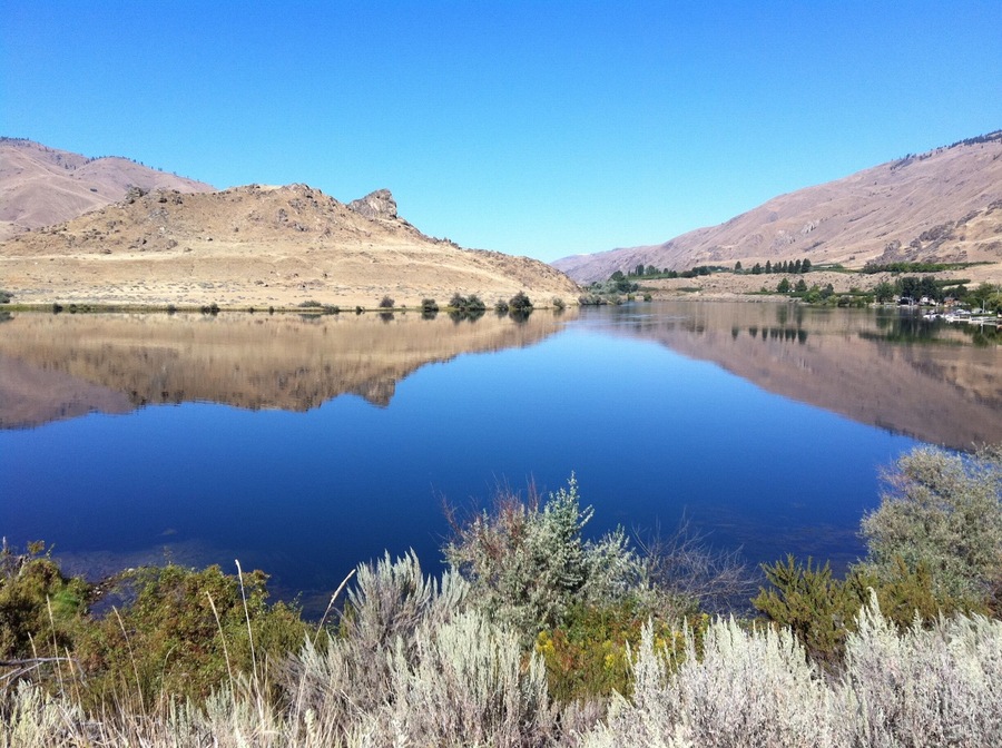 While on a trip to Seattle we did the Cascade Loop. This is along the Columbia River