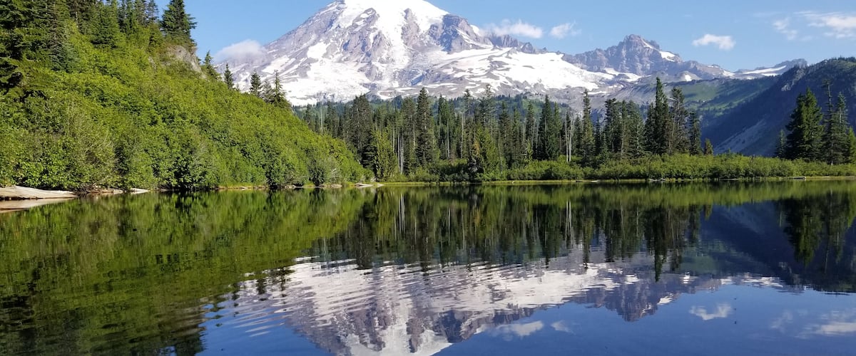 Mt. Rainier across Bench lake
#lifeatexpediagroup
#adventure
#Trovember